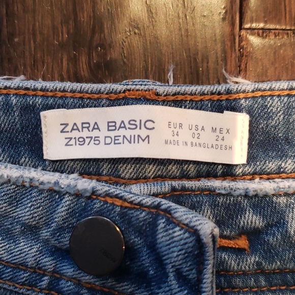 Zara jeans - Picture 3 of 3